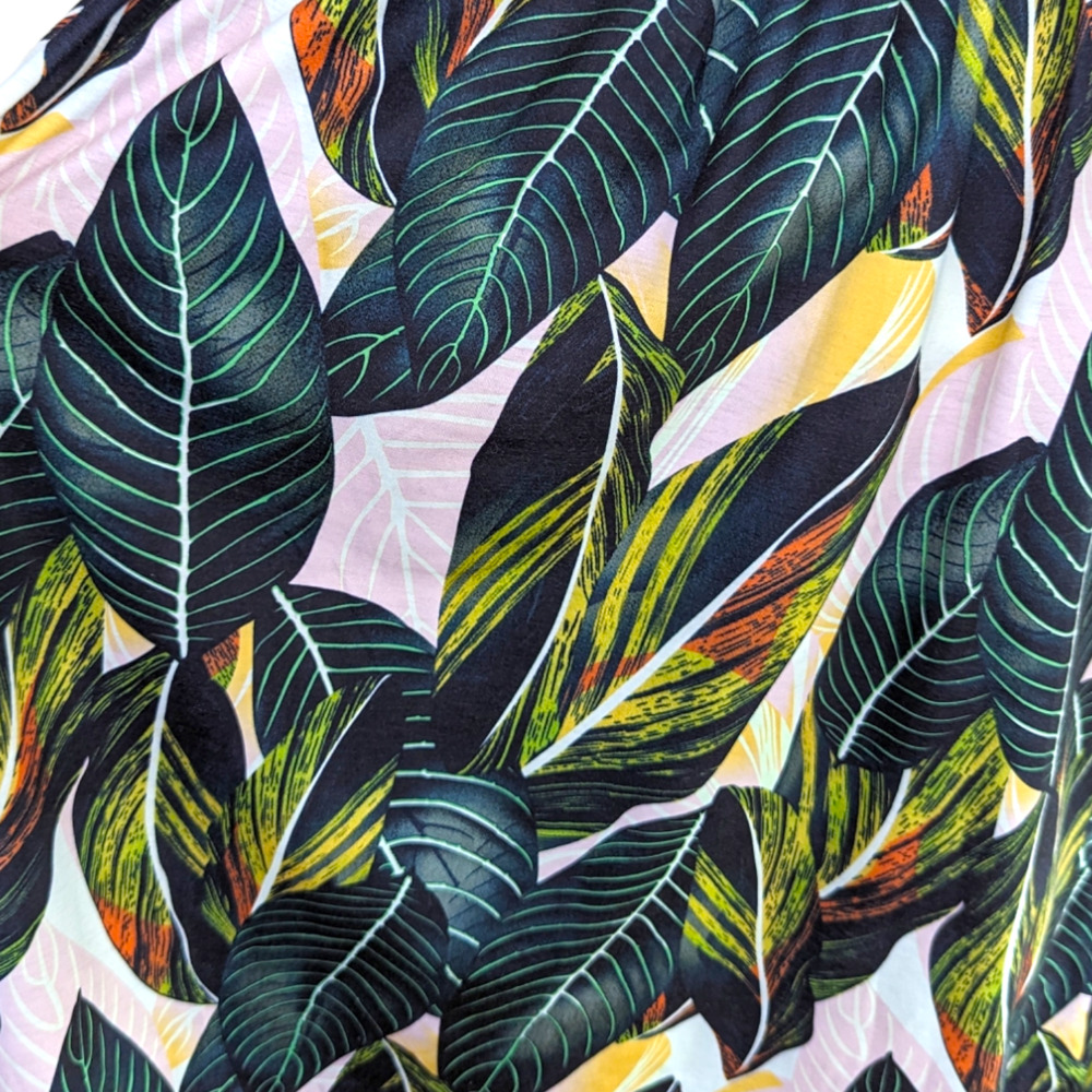 Ouges Green Tropical Leaf Patterned Faux Wrap Kne… - image 7